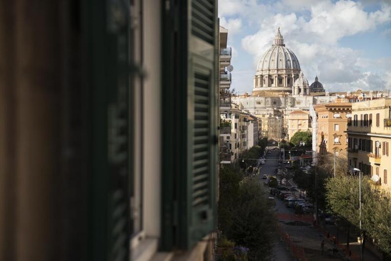 ローマ S. Pietro Terrace Bed & Breakfast エクステリア 写真